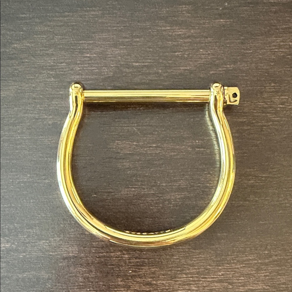 Elegatto Women’s bracelet